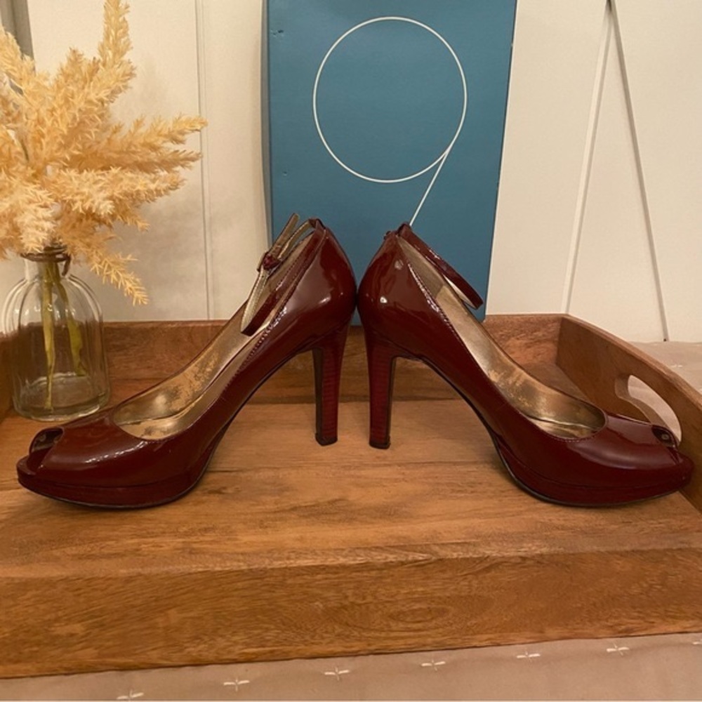 NINE West Deep Red Patent Leather high heel shoes